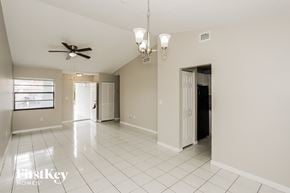 Miami house for rent - 4610 SW 143 Ct W Miami, FL 33175