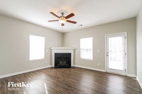 Winston-Salem house for rent - 4630 Lauren Woods Court Winston-Salem, NC 27127
