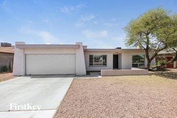 Glendale house for rent - 4855 W North Ln Glendale, AZ 85302