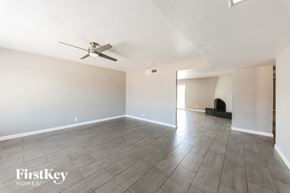Glendale house for rent - 4855 W North Ln Glendale, AZ 85302