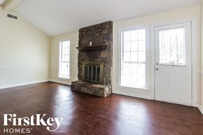 Memphis house for rent - 4877 Summitridge Dr Memphis, TN 38128