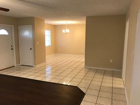 Plantation house for rent - 4896 NW 6 Court Plantation, FL 33317