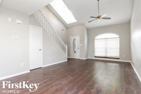 Greenwood house for rent - 4915 Aquaduct Dr Greenwood, IN 46142