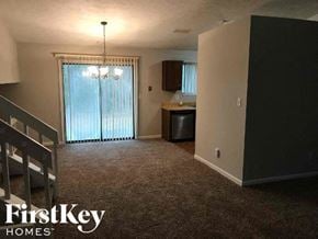 Stone Mountain house for rent - 5102 Galbraith Circle Stone Mountain, GA 30088