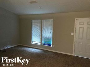 Stone Mountain house for rent - 5102 Galbraith Circle Stone Mountain, GA 30088