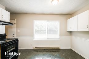 Indianapolis house for rent - 5204 Bahia Drive Indianapolis, IN 46237
