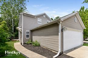 Indianapolis house for rent - 5264 Austral Drive Indianapolis, IN 46254