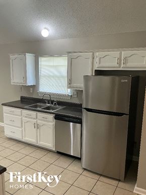 Memphis house for rent - 5340 Stephen Forrest Cove Memphis, TN 38141
