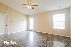 Indianapolis house for rent - 5346 Red River Court Indianapolis, IN 46221