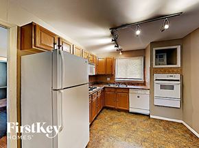 Florissant house for rent - 5353 Branridge Florissant, MO 63033