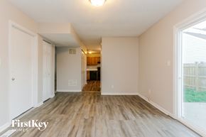 Indianapolis house for rent - 5357 Traditions Drive Indianapolis, IN 46235