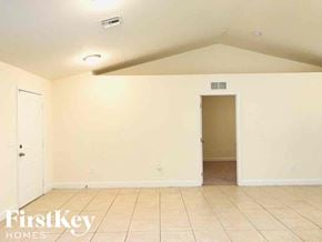 Lehigh Acres house for rent - 5427 Benton St Lehigh Acres, FL 33971