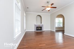 Trussville house for rent - 5496 Wisteria Trace Trussville, AL 35173