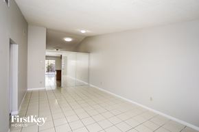 Hialeah house for rent - 5505 W 27 Lane Hialeah, FL 33016