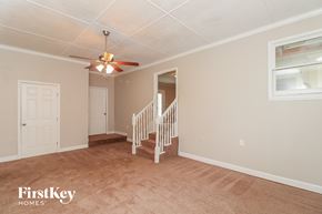 Gainesville house for rent - 5531 Concord Circle Gainesville, GA 30507
