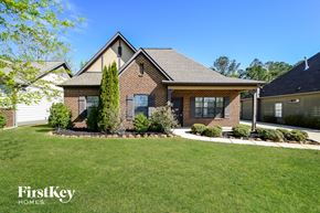 Bessemer house for rent - A house with a well-manicured lawn and a clear blue sky above.