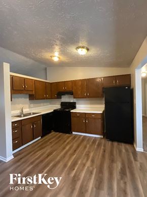 Indianapolis house for rent - 5607 Northport Drive Indianapolis, IN 46221