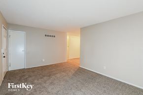 Kansas City house for rent - 5620 N Potter Ave Kansas City, MO 64119