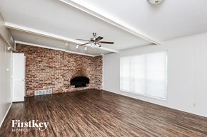 Fort Worth house for rent - 5632 Wonder Dr Fort Worth, TX 76133
