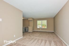 Florissant house for rent - 5708 Madlar Ln Florissant, MO 63034