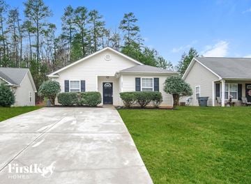 Charlotte house for rent - 5823 Hamilton Oaks Drive Charlotte, NC 28216