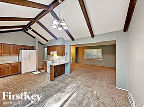 Kansas City house for rent - 5906 NW Walnut Creek Dr Kansas City, MO 64152
