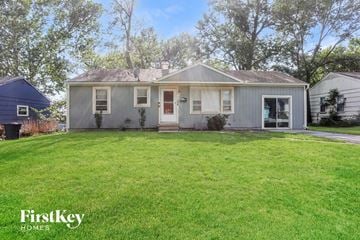 Raytown house for rent - 6004 Farley Ave Raytown, MO 64133