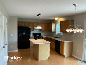 Indianapolis house for rent - 6250 Kentstone Dr Indianapolis, IN 46268