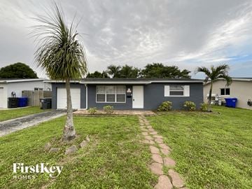 Hollywood house for rent - 6301 Liberty Street Hollywood, FL 33024