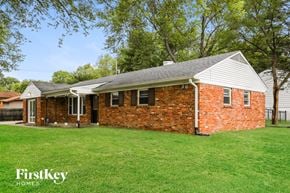 Indianapolis house for rent - 6402 W 15th Indianapolis, IN 46214
