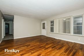 Indianapolis house for rent - 6402 W 15th Indianapolis, IN 46214