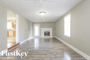 Indianapolis house for rent - 6605 West 14th Street Indianapolis, IN 46214