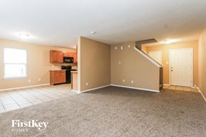Indianapolis house for rent - 6609 Black Antler Drive Indianapolis, IN 46217