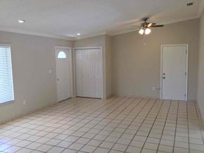 Hialeah house for rent - 6671 NW 199 Street Hialeah, FL 33015