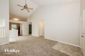 Indianapolis house for rent - 6843 Owls Nest Indianapolis, IN 46254
