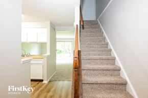 Indianapolis house for rent - 6847 Cross Key Drive Indianapolis, IN 46268
