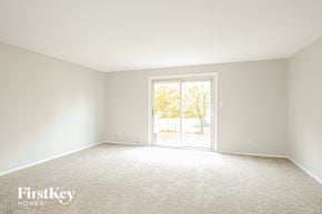 Indianapolis house for rent - 6847 Cross Key Drive Indianapolis, IN 46268