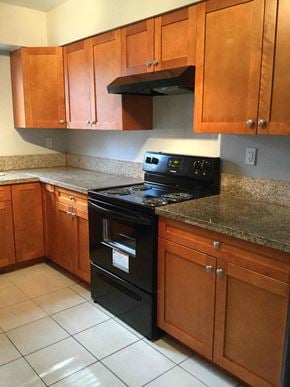 Pembroke Pines house for rent - 6941 SW 5 St Pembroke Pines, FL 33023
