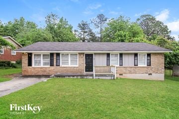 Riverdale house for rent - 7016 Sun Valley Way Riverdale, GA 30274
