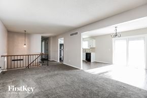 Kansas City house for rent - 7119 N Shannon Ave Kansas City, MO 64152