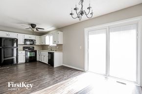 Kansas City house for rent - 7119 N Shannon Ave Kansas City, MO 64152