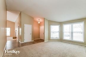 Indianapolis house for rent - 7427 Cobblestone West Dr Indianapolis, IN 46236