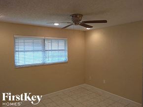 Coral Springs house for rent - 7518 Nw 42Nd Dr Coral Springs, FL 33065