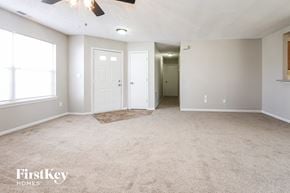 Indianapolis house for rent - 7608 Lake Vista Ln Indianapolis, IN 46217