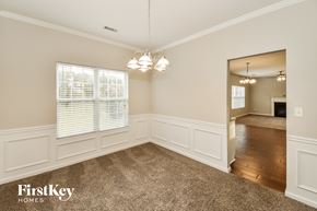 Fairburn house for rent - 7660 Village Loop Fairburn, GA 30213