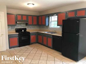 Douglasville house for rent - 7774 Melanie Drive Douglasville, GA 30134
