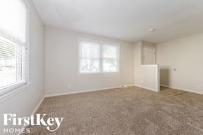 Kansas City house for rent - 7809 E 49th St Kansas City, MO 64129