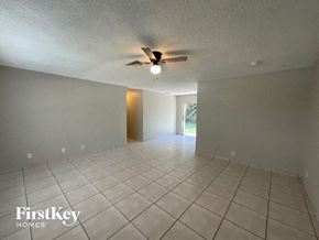 North Lauderdale house for rent - 7820 SW 9th St North Lauderdale, FL 33068