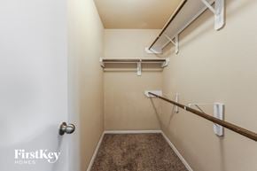 Texas City house for rent - our apartments have a spacious walk in closet