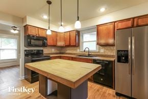 Kansas City house for rent - 7939 N Campbell St Kansas City, MO 64118